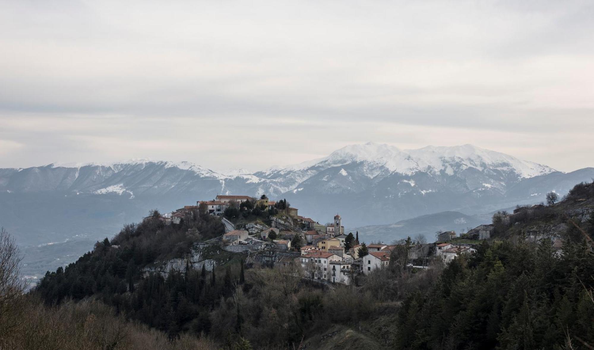 Meridiana Santa Maria del Molise Esterno foto